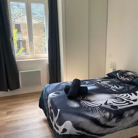 Cosy Avec Vue - Centre * קורטה